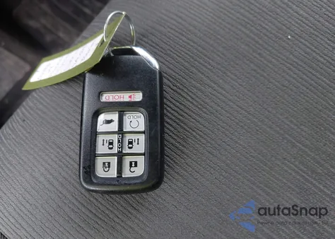 2019 Honda Odyssey Ex z USA, uszkodzony, nr VIN 5FNRL6H52KB040263